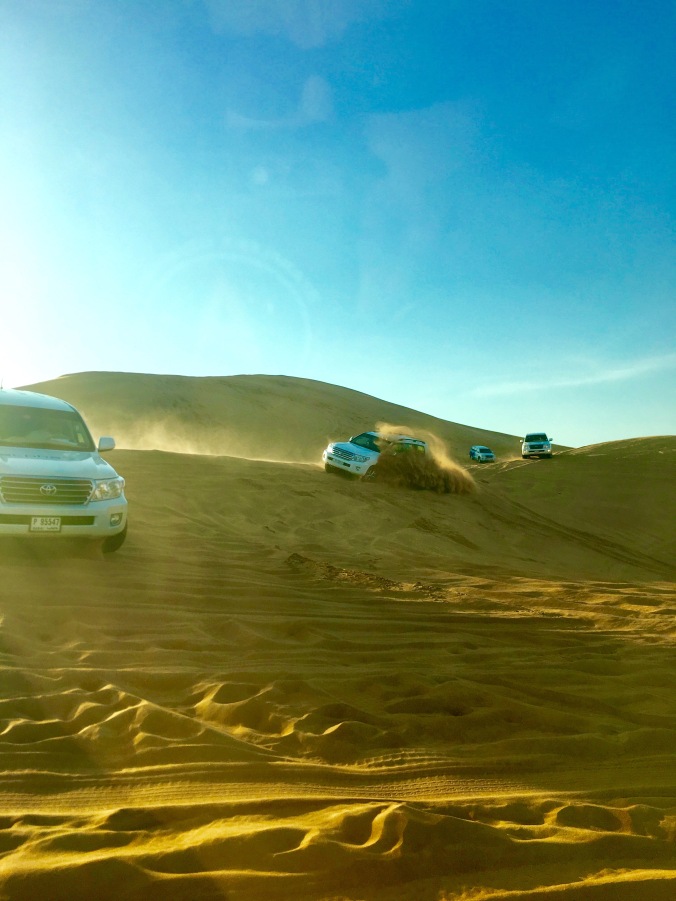 dune bashing dubai desert